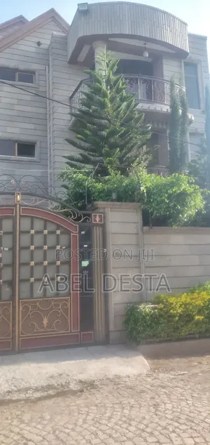 Furnished 5bdrm House in Fkr Grocery Fit, Adama for sale