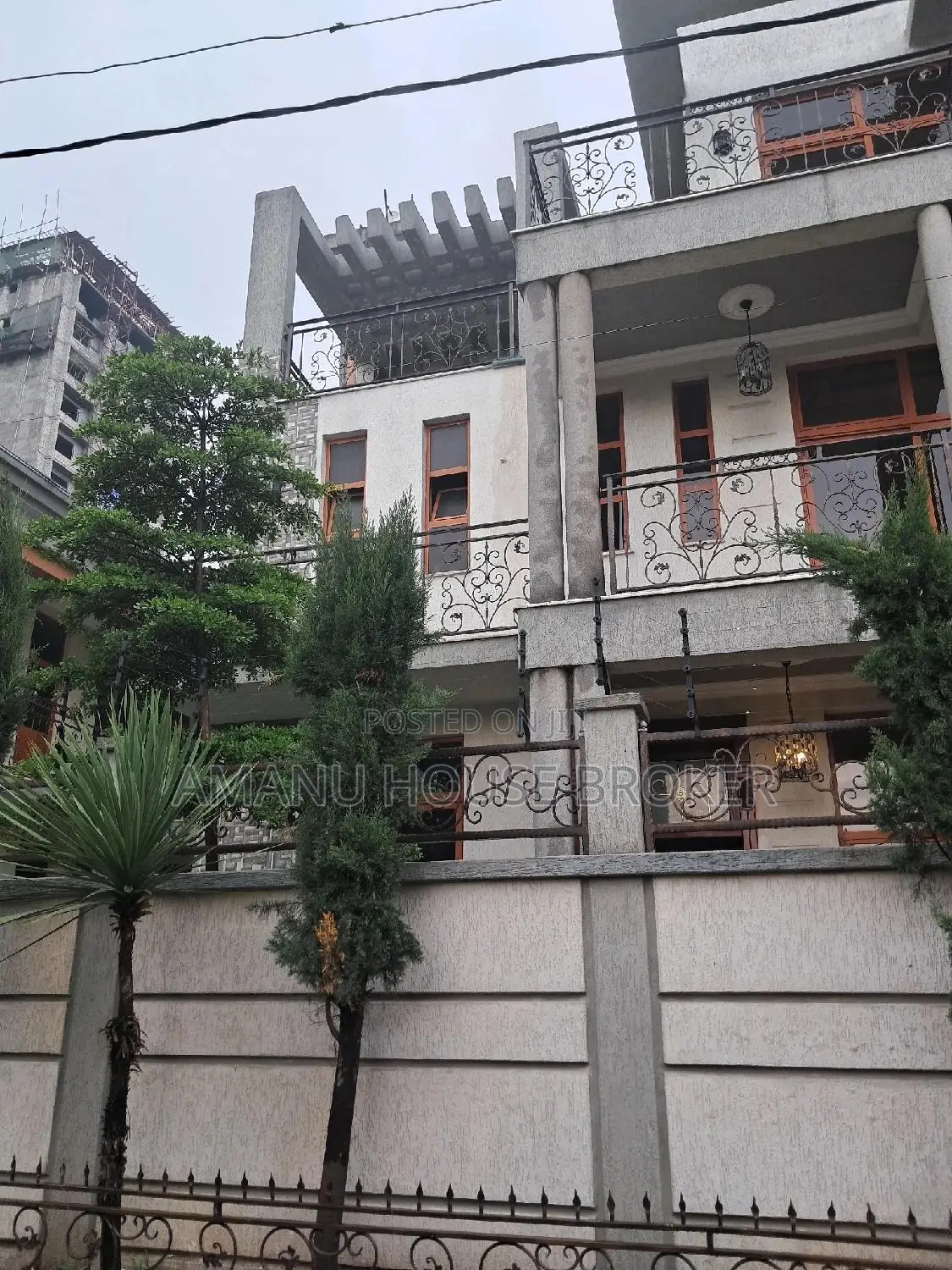 12bdrm House in Addis Ababa, Bole for rent