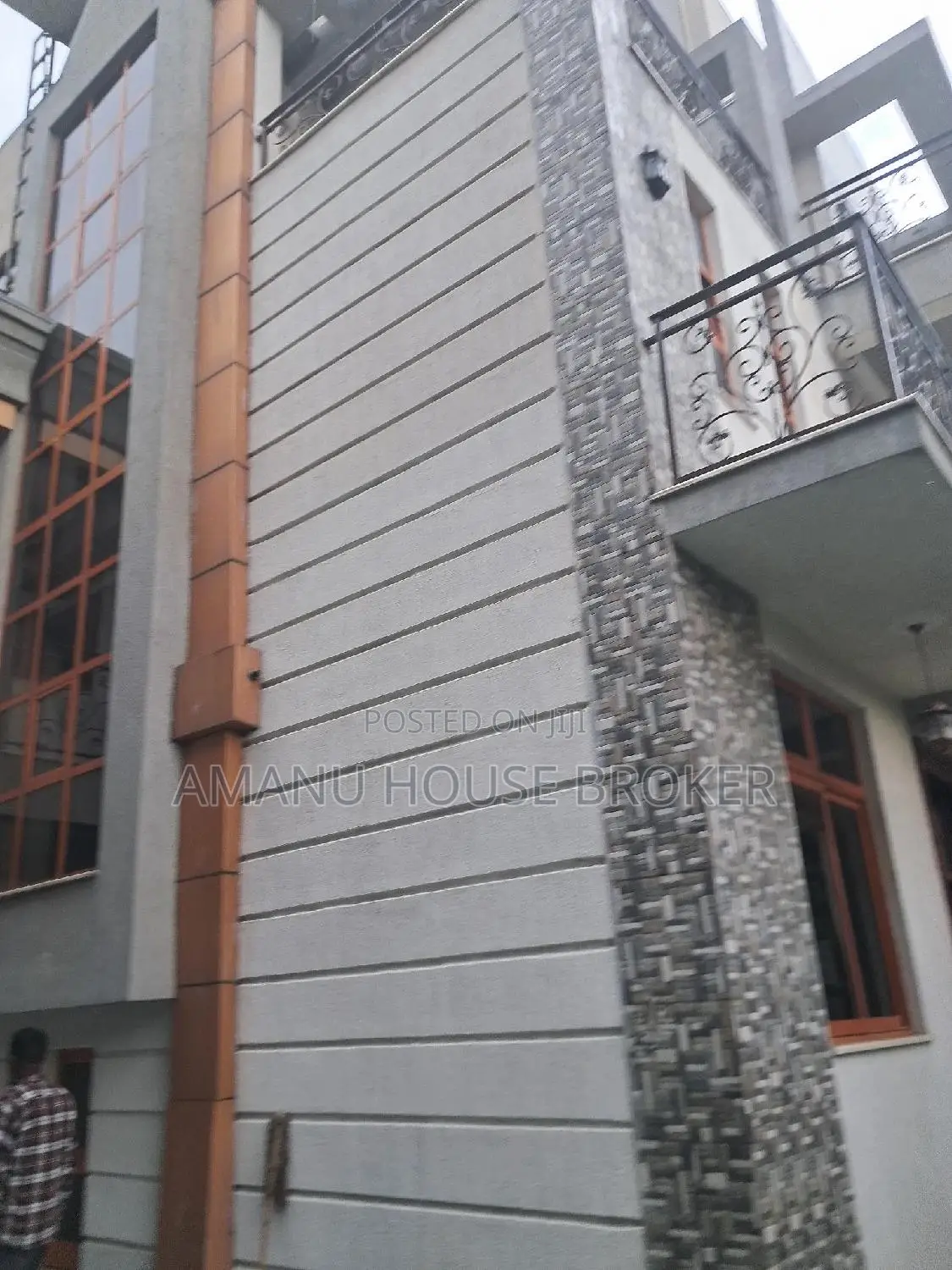 12bdrm House in Addis Ababa, Bole for rent