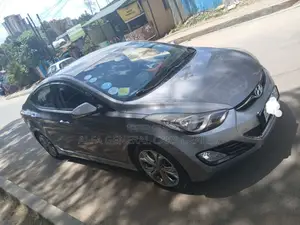 Hyundai Avante 2015 Silver