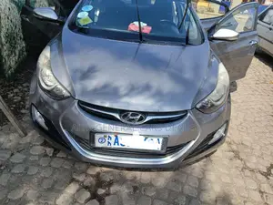 Hyundai Avante 2015 Silver