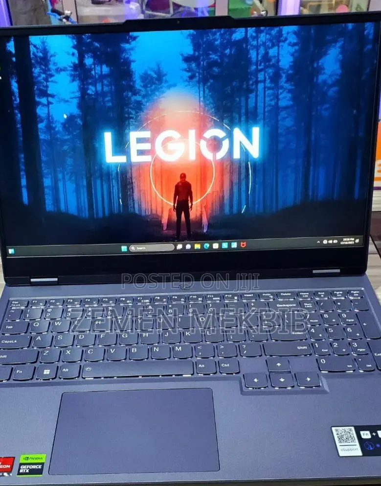 New Laptop Lenovo Legion 5 16GB AMD Ryzen 7 SSD 512GB