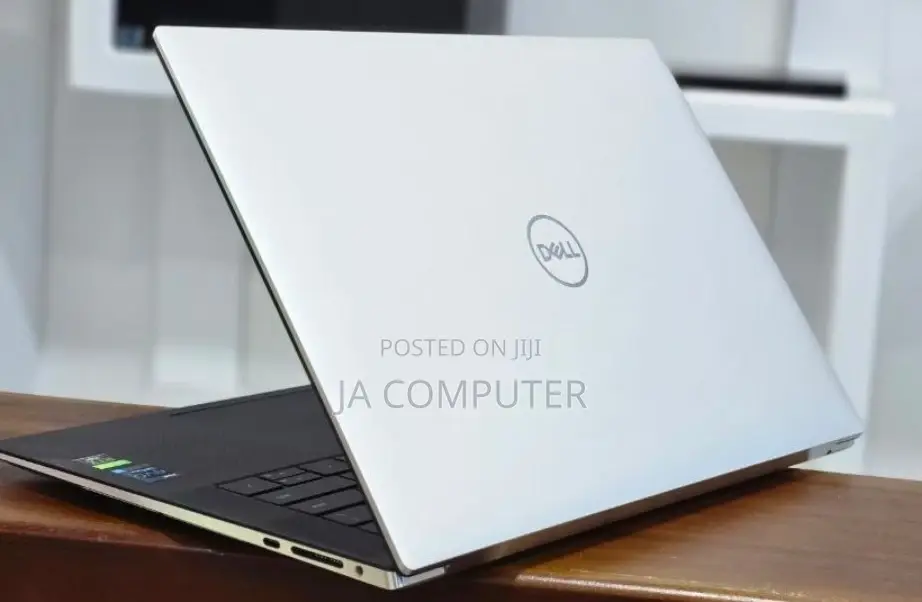 New Laptop Dell Latitude 9520 32GB Intel Core I7 SSD 1T