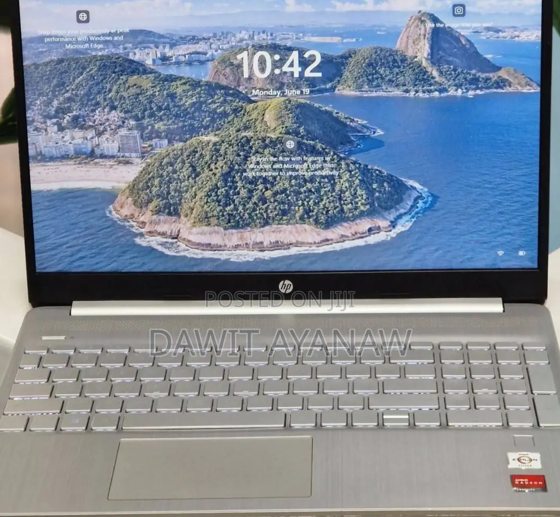 New Laptop HP Stream Notebook 8GB AMD Ryzen 5 SSD 256GB