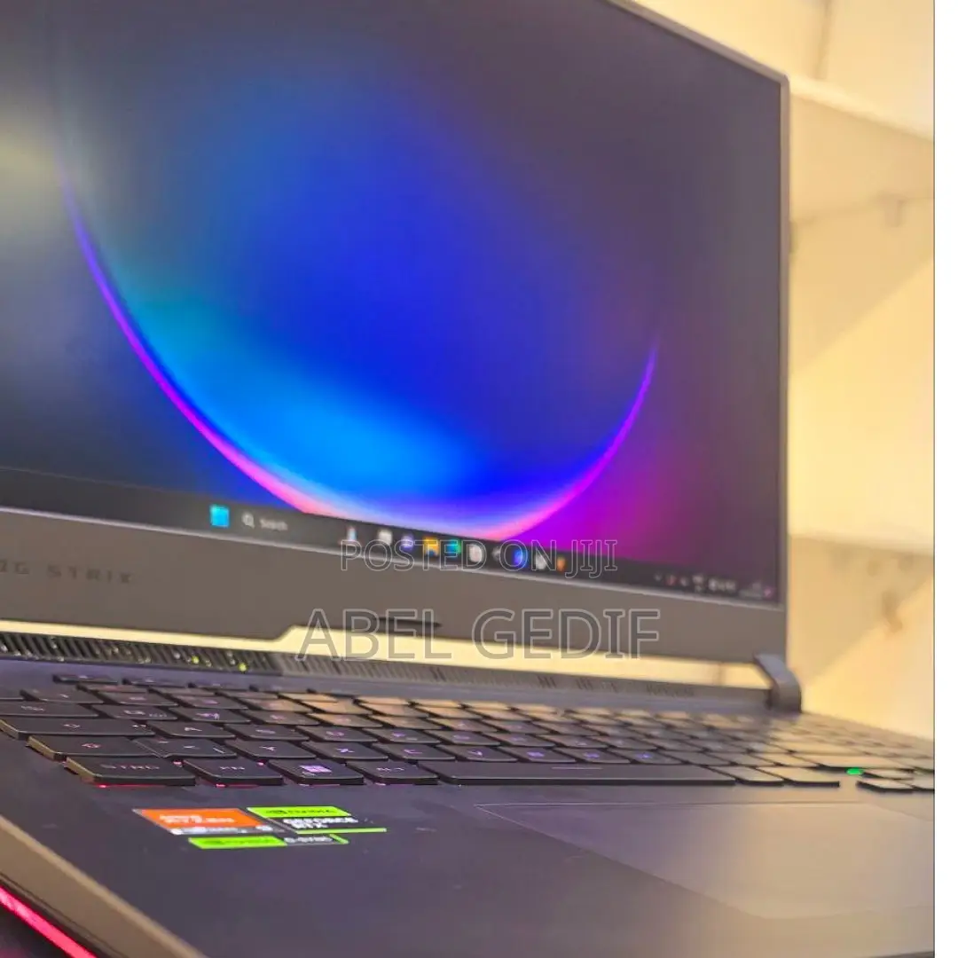 New Laptop Asus ROG Strix SCAR 15 32GB AMD Ryzen 9 SSD 1T