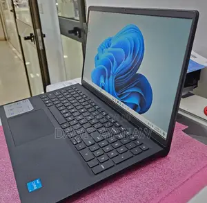New Laptop Dell Inspiron 15 8GB Intel Core I3 SSD 256GB