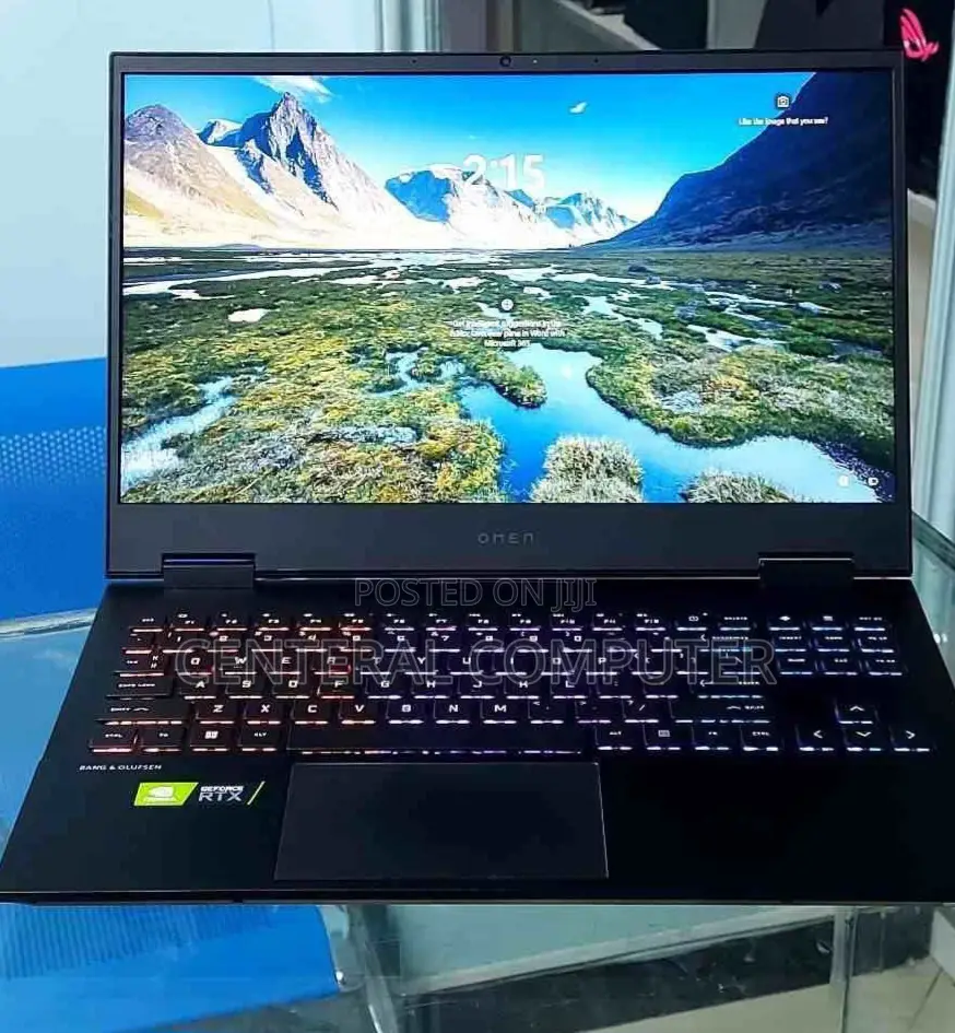 New Laptop HP Omen 17-An188nr 16GB Intel Core I7 SSD 1T