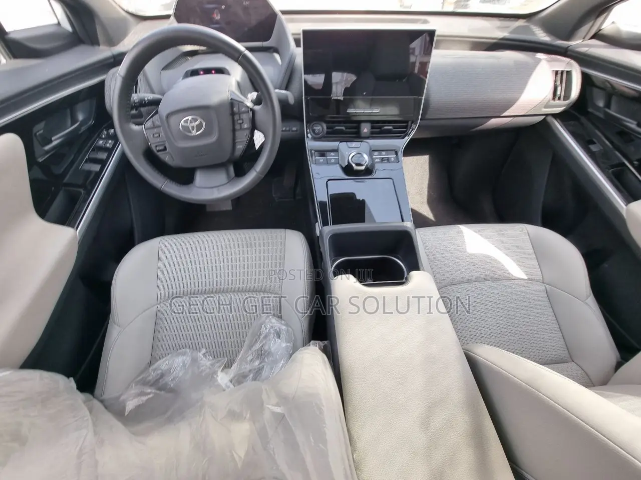 New Toyota bZ4X 2024 Ivory