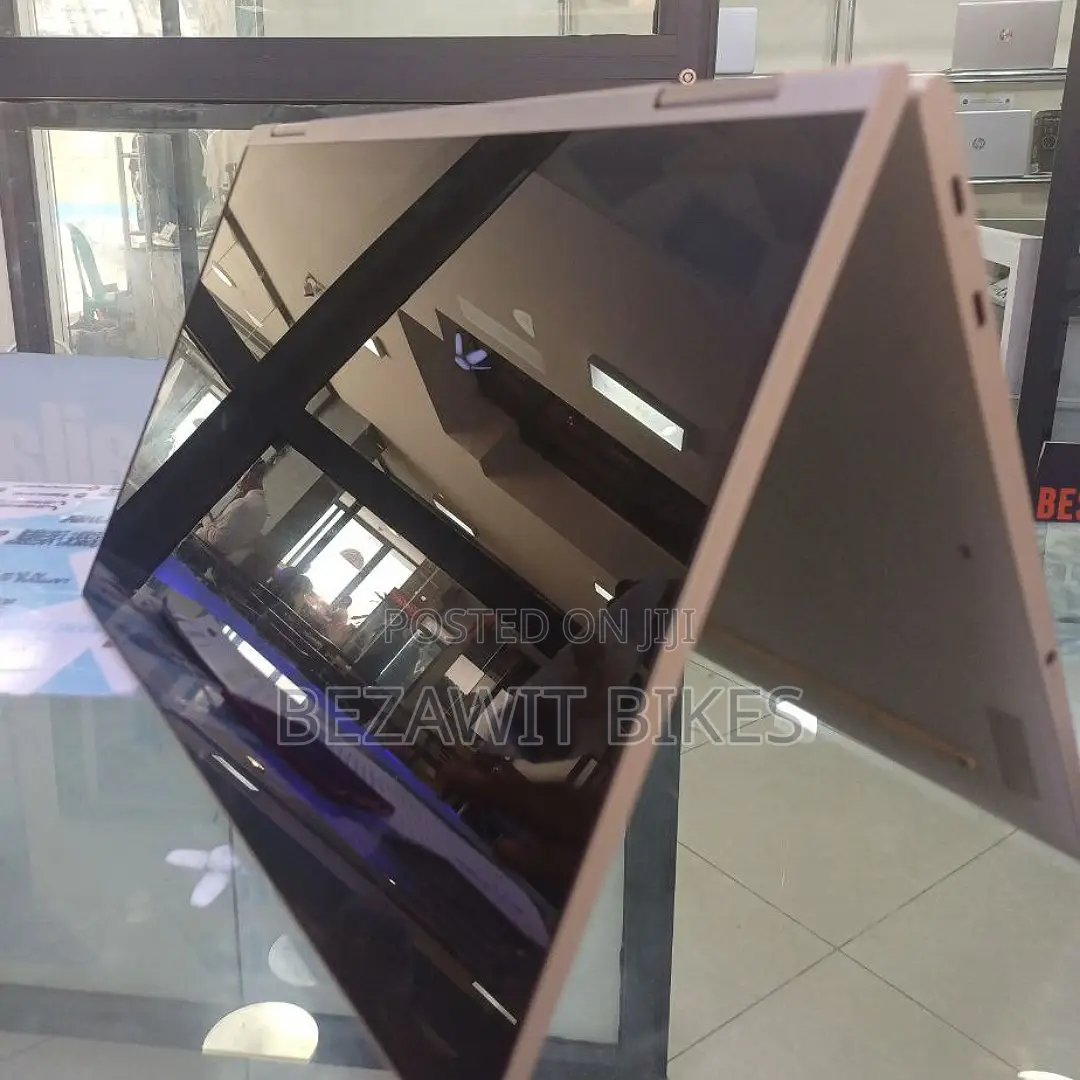 New Laptop Lenovo Yoga C740 12GB Intel Core I7 SSD 512GB