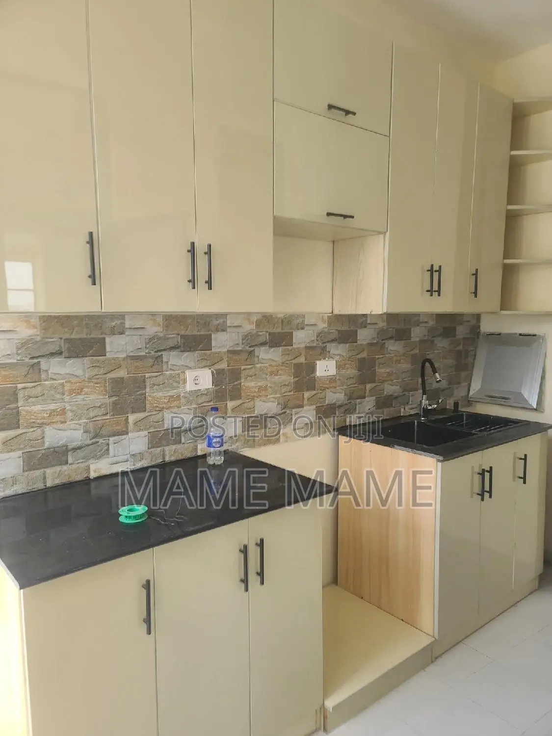 3bdrm Apartment in Addis Abeba, Bole for rent
