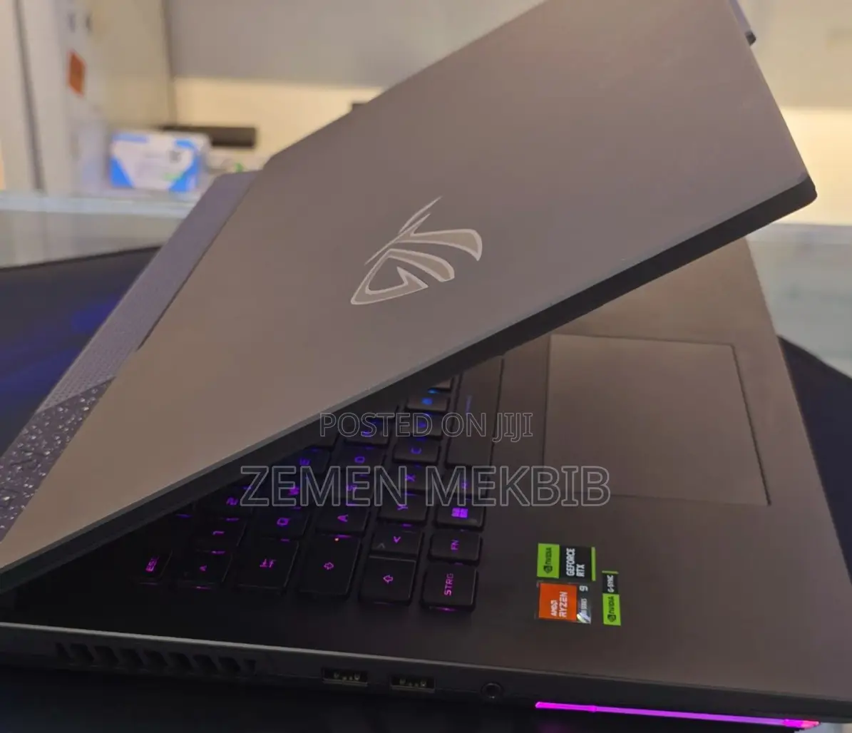 New Laptop Asus ROG Strix G15 32GB AMD Ryzen 9 SSD 1T
