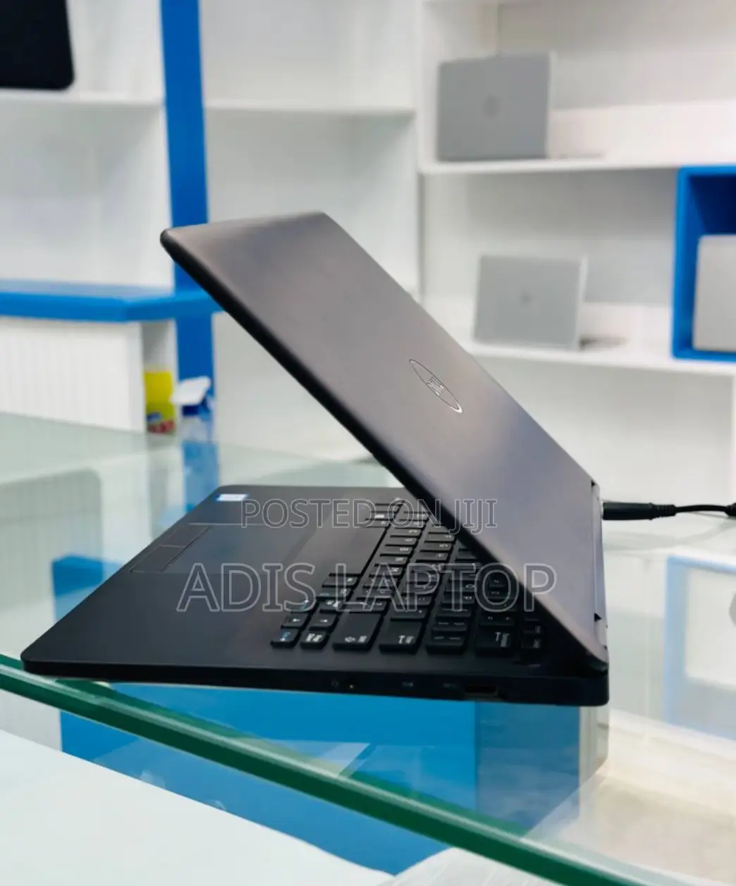 New Laptop Dell Latitude 5310 8GB Intel Core I5 SSD 512GB