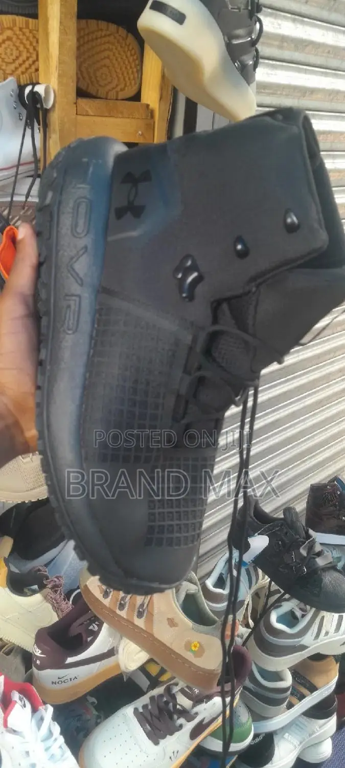 Under Armour Boots Master Quality