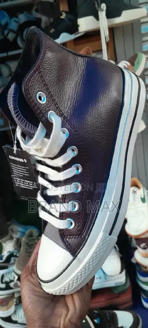 Photo - Converse Allstar Chuck Taylor Master Quality