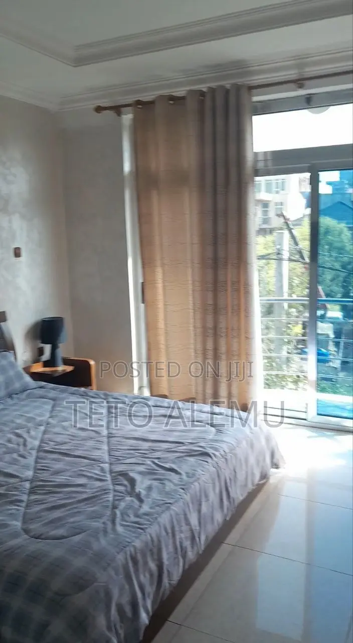 6bdrm House in የሚሸጥ ቤት ቦሌ ቡልቡላ, Bole for sale