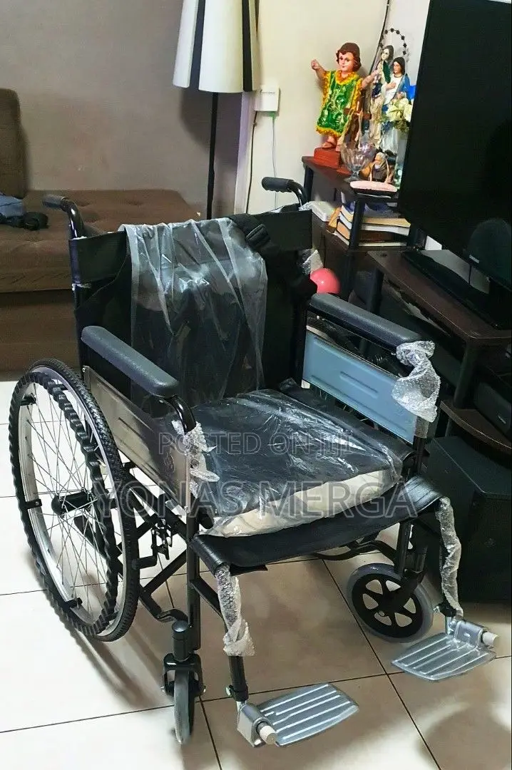 Wheelchair哭wheelchair一all Black Aluminum (TRAVEL WHEELCHAIR)