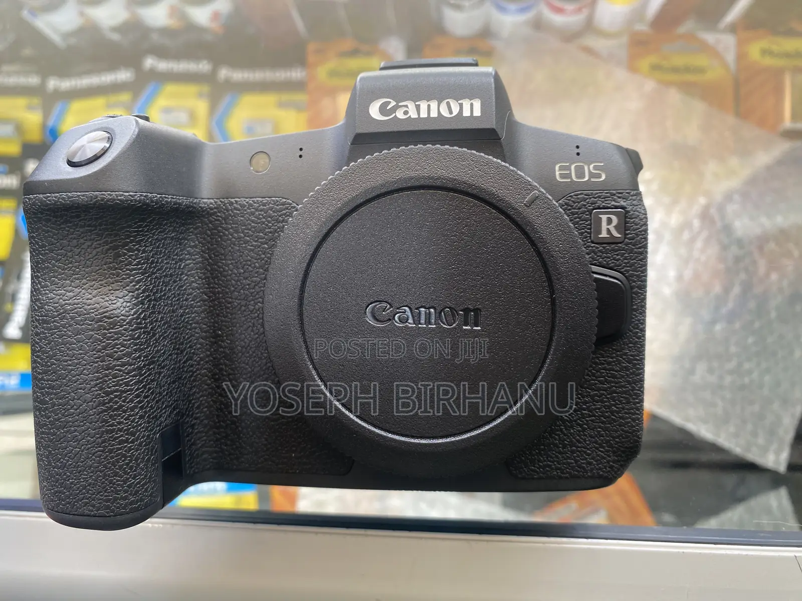 Canon R Camera