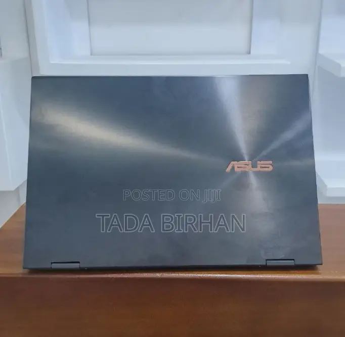 New Laptop Asus VivoBook 15 X505BA 18GB Intel Core I7 SSD 512GB