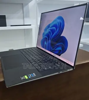 New Laptop Dell XPS 15 12GB Intel Core I7 SSD 1T