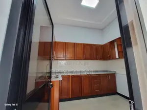 3bdrm Villa in የሚሸጥ ቪላ ቤት ሰሚት, Bole for sale