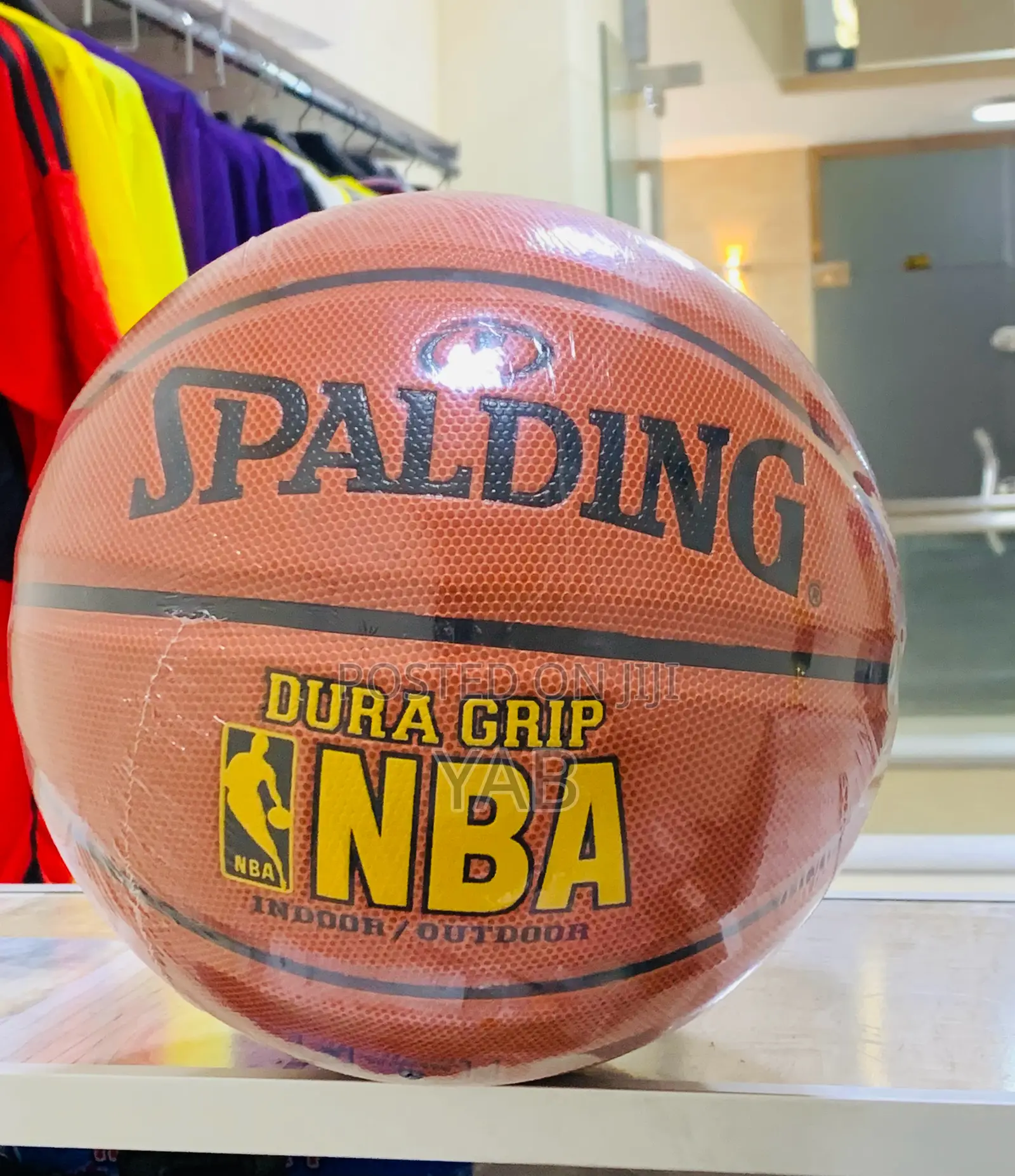 Spalding Dual Grip