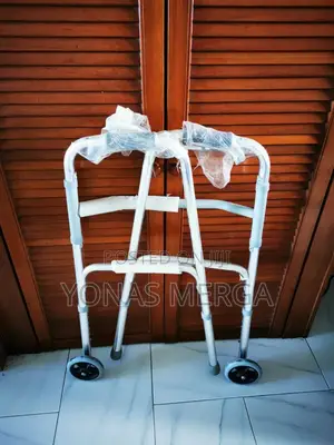 Photo - Foldable for Easy Storage咧walker鄤walker门walker召walker召walker