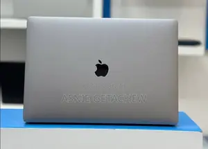 New Laptop Apple MacBook Pro 16GB Intel Core I7 SSD 1T