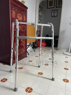 Walker卷walker料walker鏊foldable and Adjustable Walking Frame