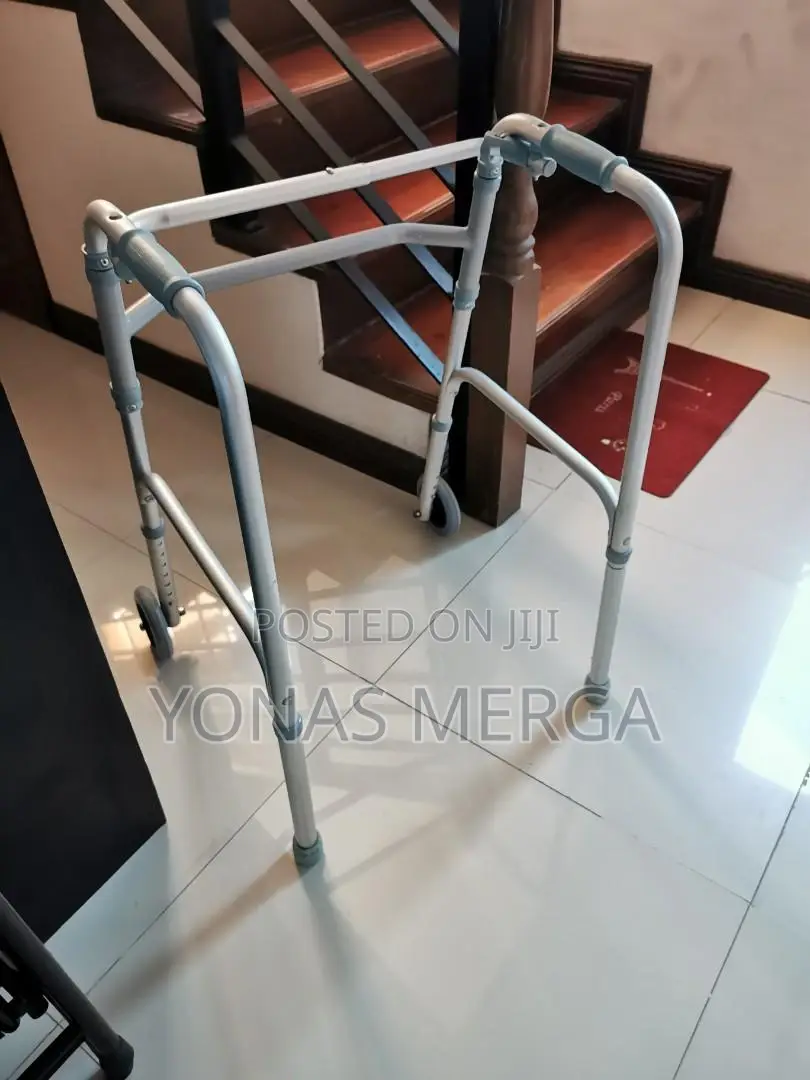 Walker烴walker尻walker土ወከር吼brand New兼foldable Walking Frame