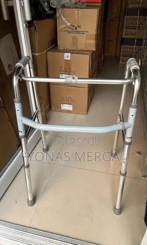 Walker皿walker宛walker寥elderly Walking Frame/ Toilet Support