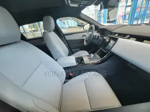 New Land Rover Range Rover Velar 2023 Black