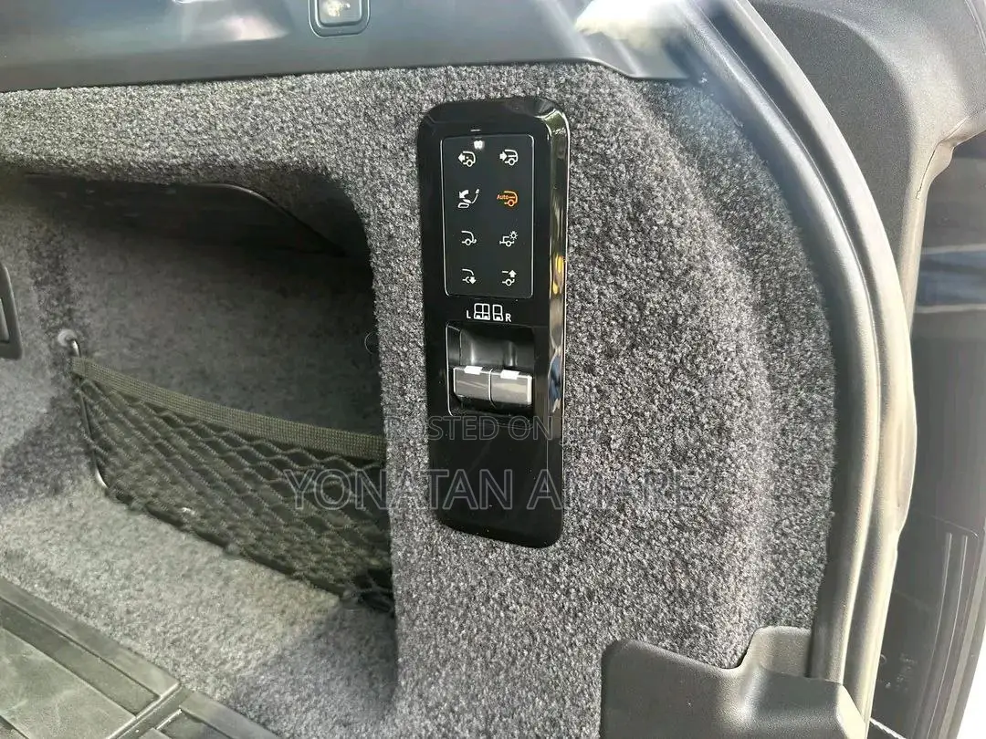 New Land Rover Range Rover Sport Autobiography 2024 Gold