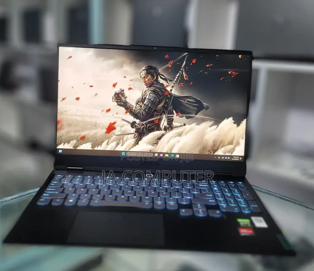 New Laptop Lenovo Legion 5 16GB AMD Ryzen 9 SSD 512GB