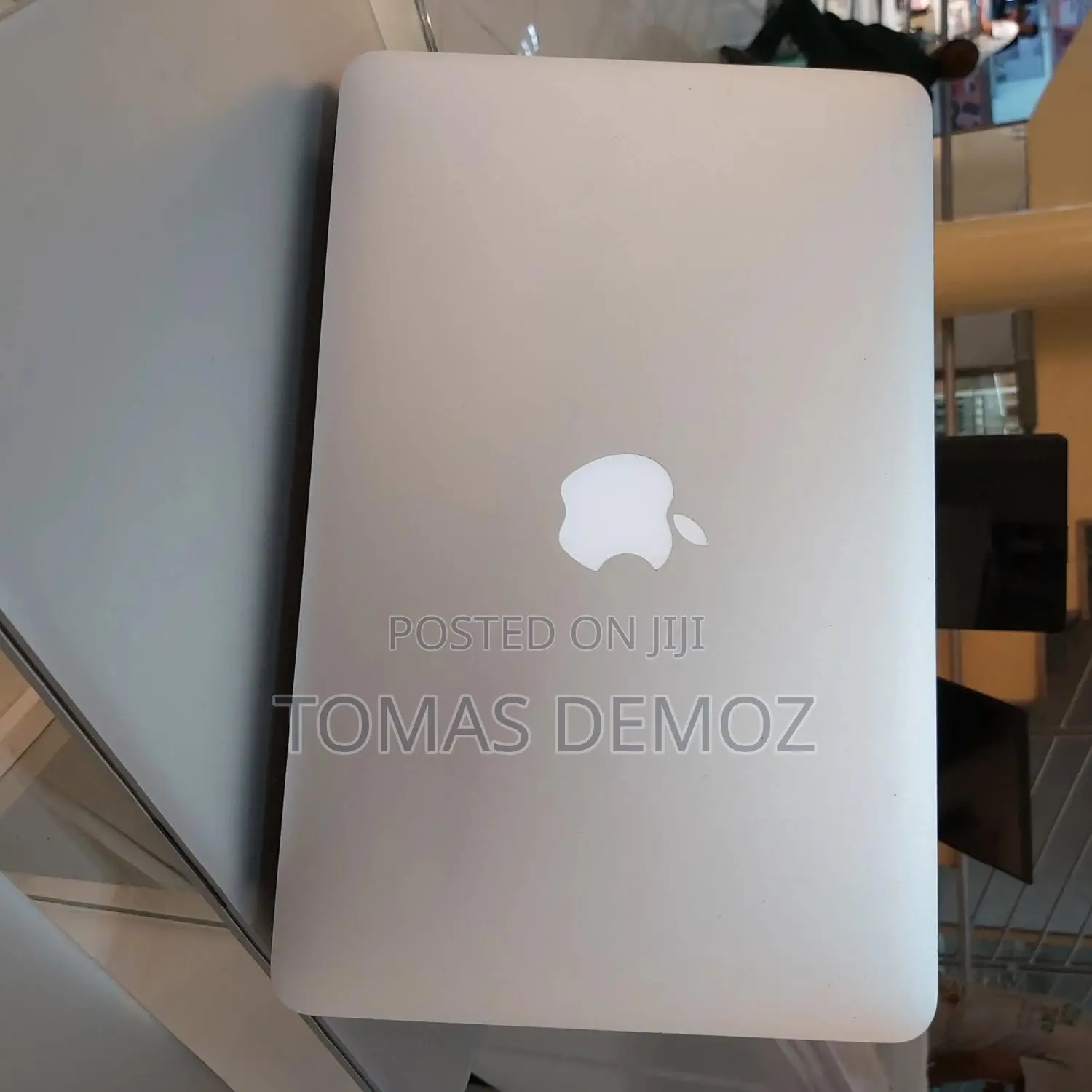 New Laptop Apple MacBook Air 2014 4GB Intel Core i5 SSD 128GB