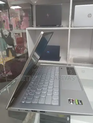 New Laptop Acer Swift 5 16GB AMD Ryzen 7 SSD 512GB