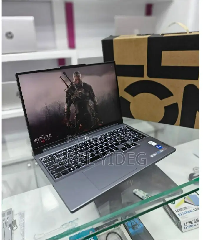 New Lenovo Legion Y7000P IRX9 Gaming Laptop 16GB Intel Core I7 SSD 1T