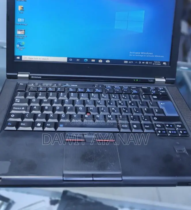 New Laptop Lenovo 4GB Intel Core I5 SSD 320GB