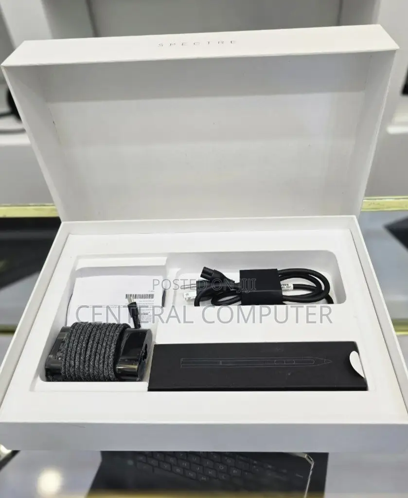 New Laptop HP Spectre Xt 15 16GB Intel Core I7 SSD 512GB