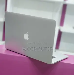 New Laptop Apple MacBook Pro 2015 16GB Intel Core I5 SSD 512GB