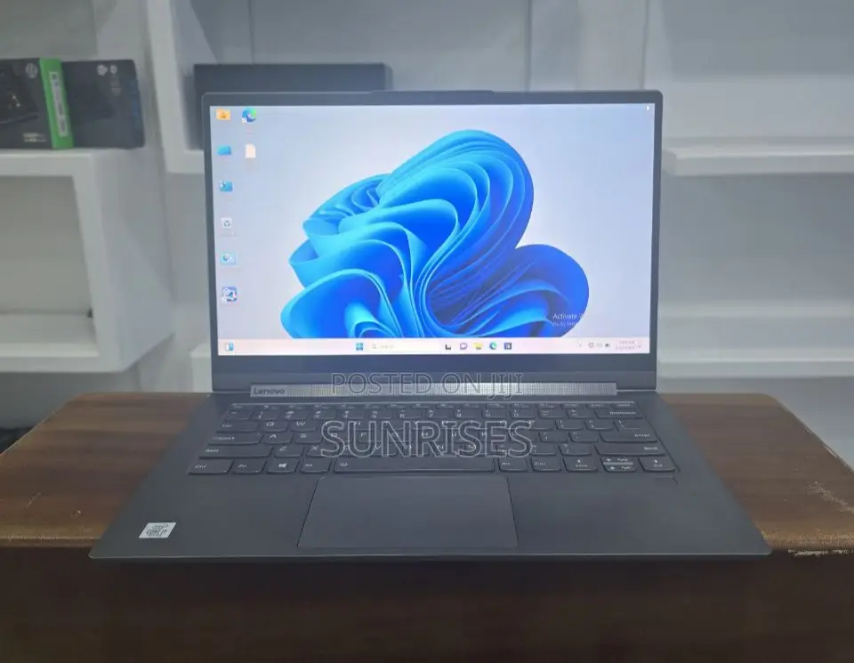 New Laptop Lenovo Yoga C930 16GB Intel Core I7 SSD 1T