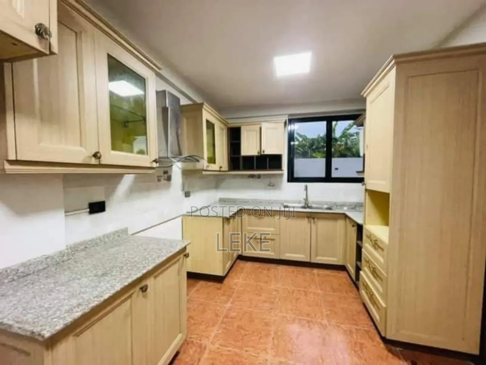 3bdrm House in Bole for rent