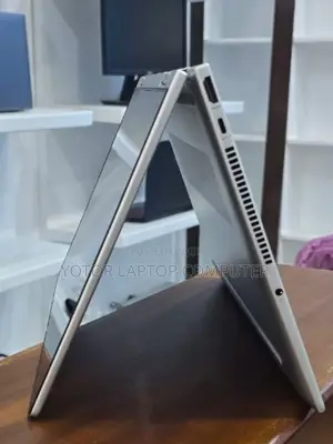 New Laptop HP Envy X360 8GB Intel Core I5 SSD 512GB