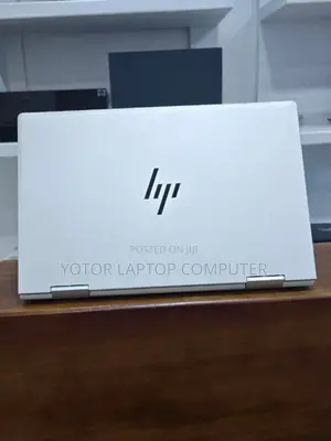 New Laptop HP Envy X360 8GB Intel Core I5 SSD 512GB