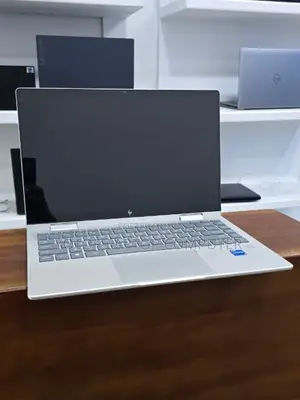 New Laptop HP Envy X360 8GB Intel Core I5 SSD 512GB