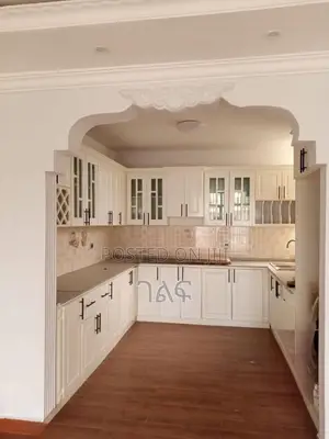 6bdrm House in አያት 49 አፍረፂን ሪልስቴት, Bole for sale