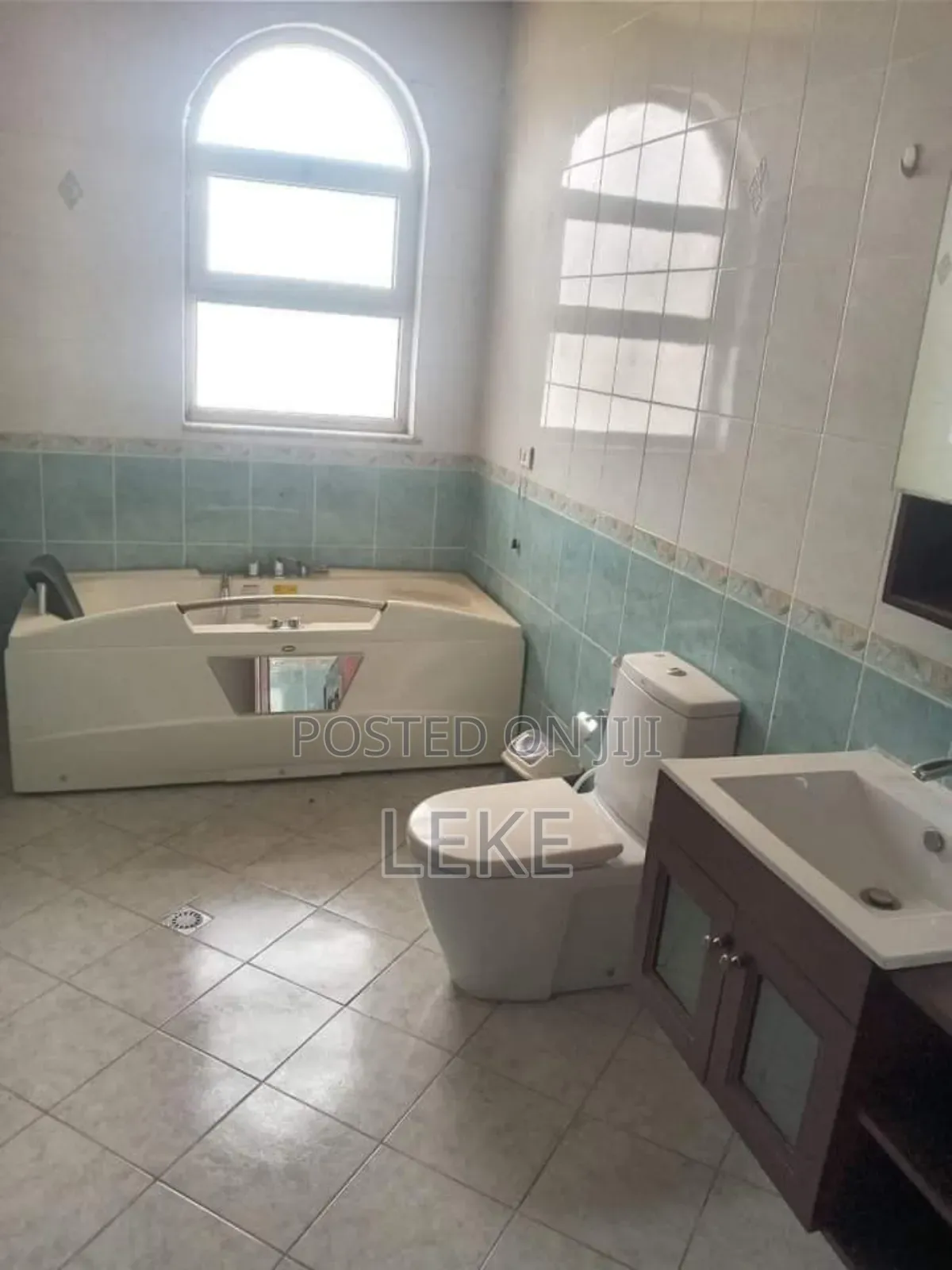 Furnished 4bdrm House in Bole for rent