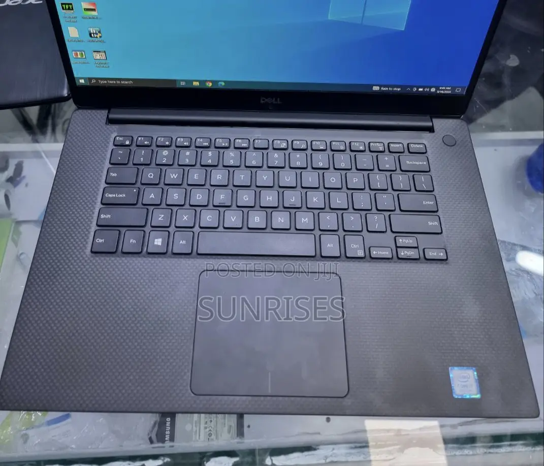 New Laptop Dell Precision 5530 16GB Intel Core I7 SSD 512GB