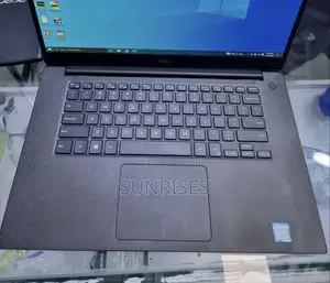 New Laptop Dell Precision 5530 16GB Intel Core I7 SSD 512GB