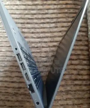 New Laptop HP Stream Notebook 8GB AMD Ryzen 3 HDD 1T