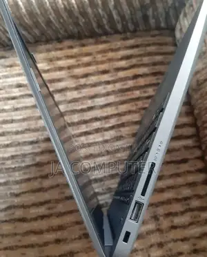 New Laptop HP Stream Notebook 8GB AMD Ryzen 3 HDD 1T